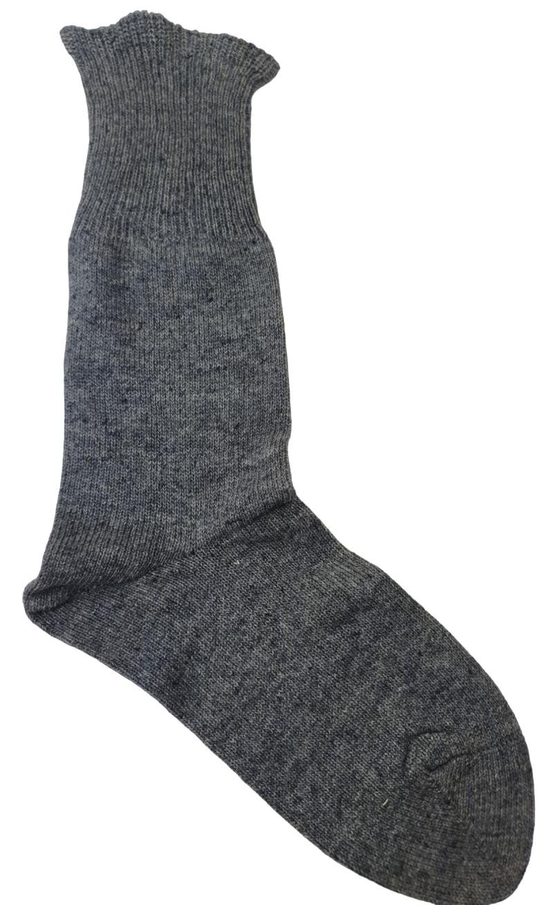 a pair off wehrmacht grey wool socks — image 3