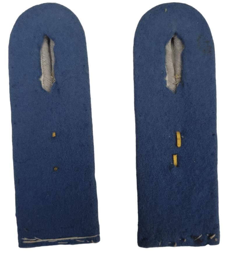 A wehrmacht nachschub shoulder boards — image 4