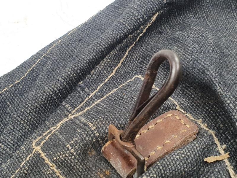 a rare German MG34 canvas receiver cover 'Systemschutz' — image 4