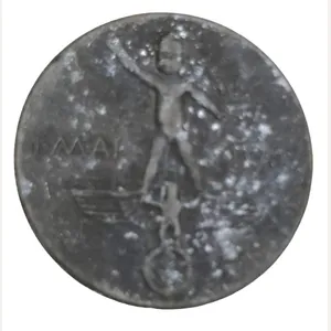 Press tinnie for Workers Day 1937