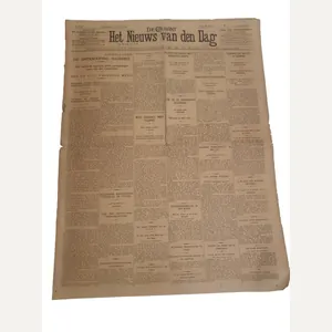 a Dutch prewar newspaper the 'het nieuws van den dag …