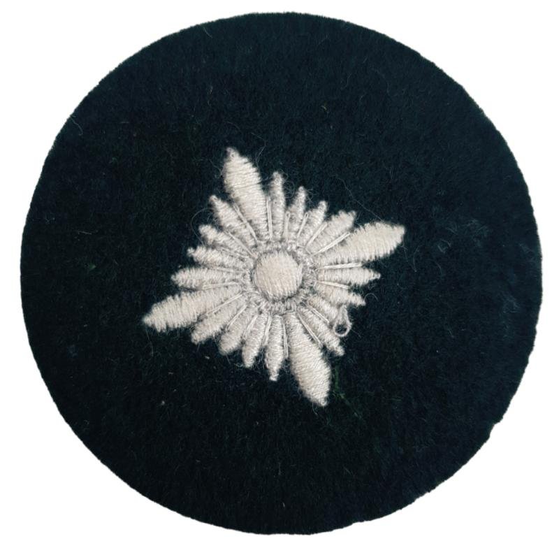 A oberschütze rank emblem — image 3