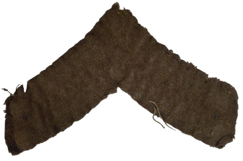 a ww2 british corporal rank insignia — image 2