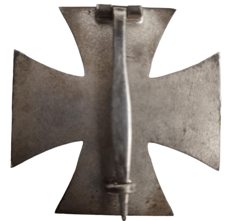 a german ww2 iron cross .first class — image 6