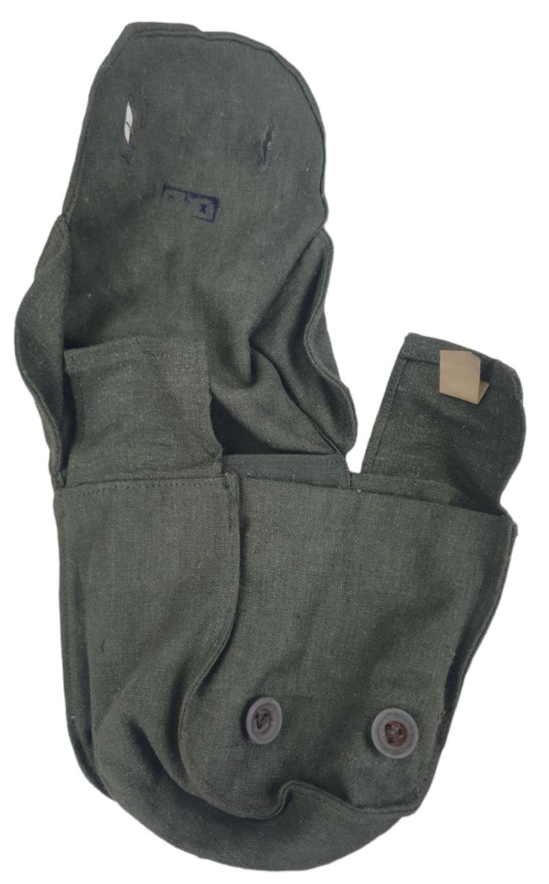 a late war german gas mask filter pouch — image 4