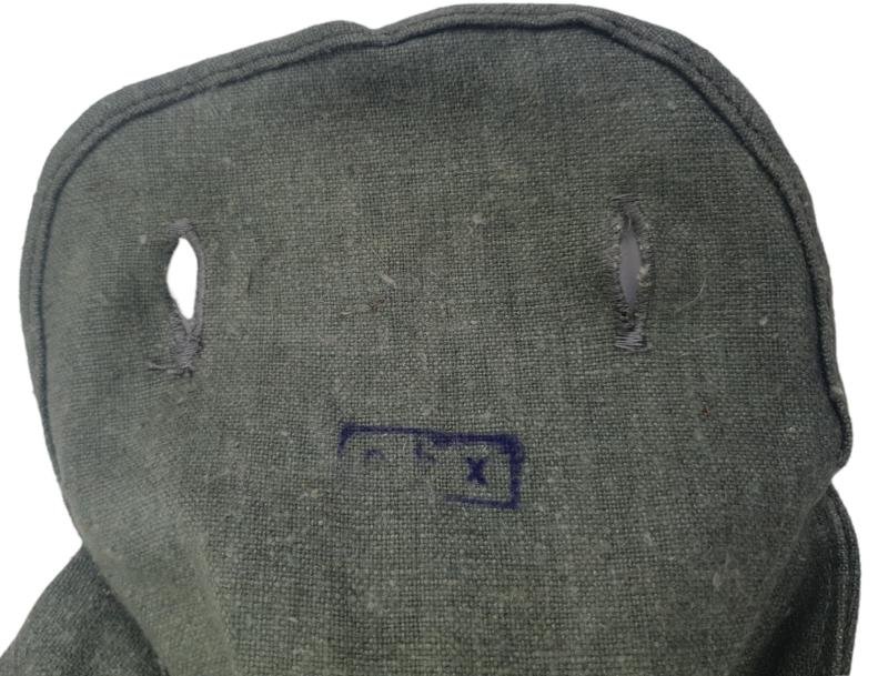 a late war german gas mask filter pouch — image 6