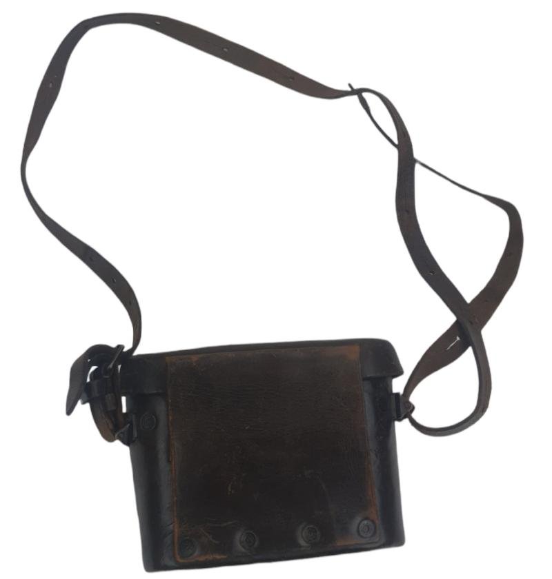 German binoculars box with strap — image 2