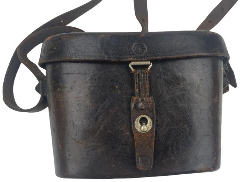 German binoculars box with strap — image 3