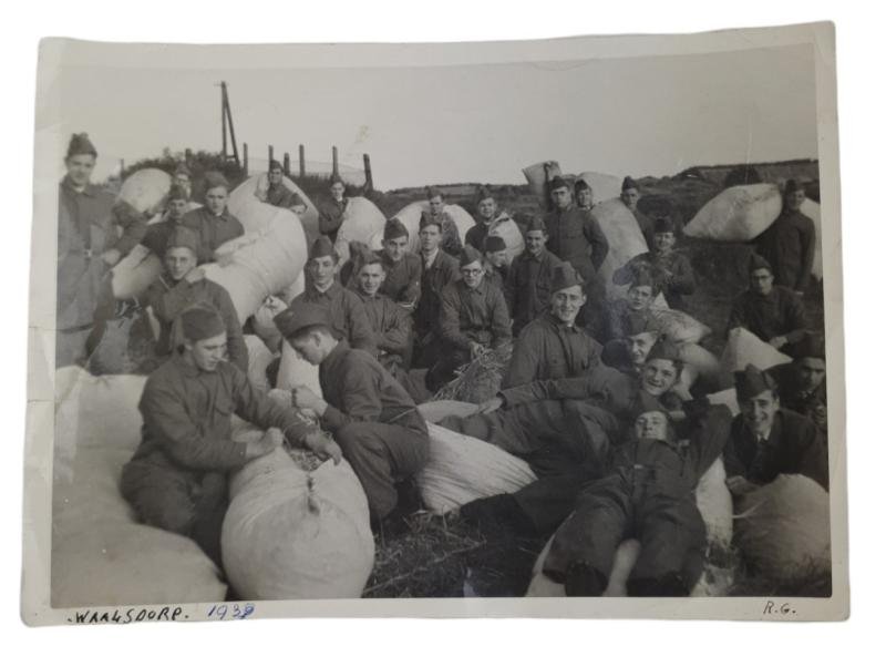 a Dutch pre-war picture — image 5