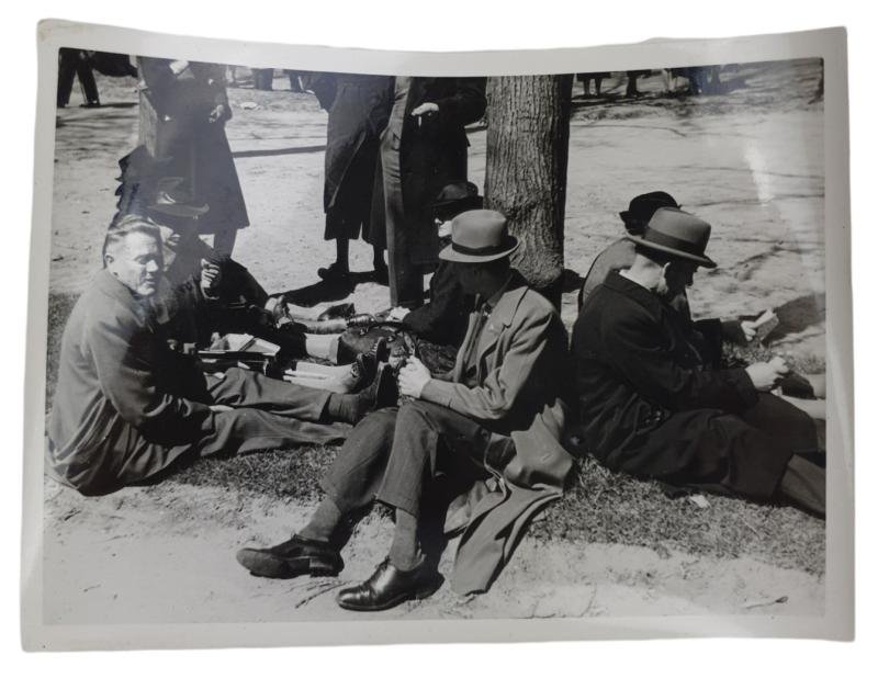 a Dutch pre-war picture — image 2