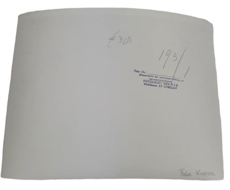 a Dutch pre-war picture — image 3