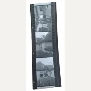 3 small photos in very nice condition (from ss)