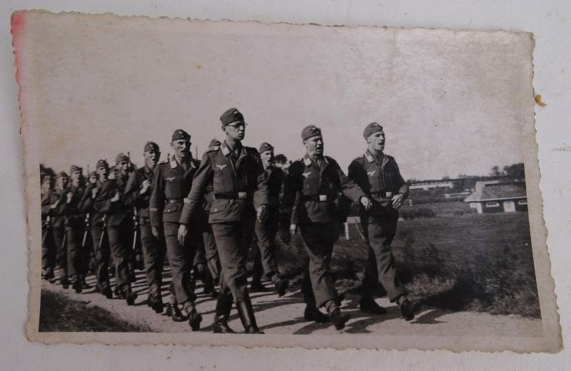 a German ww2 postcard with a German unit — image 2