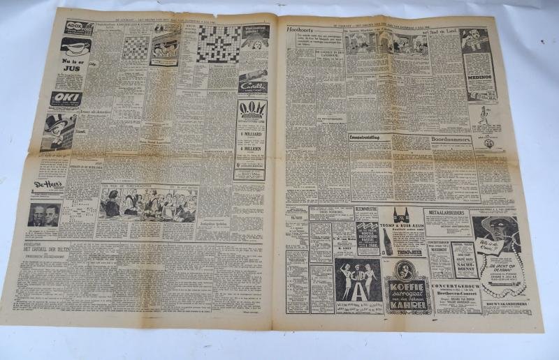 a Dutch ww2 newspaper in nice used condition the 'het nieuws van den dag — image 4