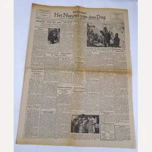 a Dutch ww2 newspaper in nice used condition the 'het …