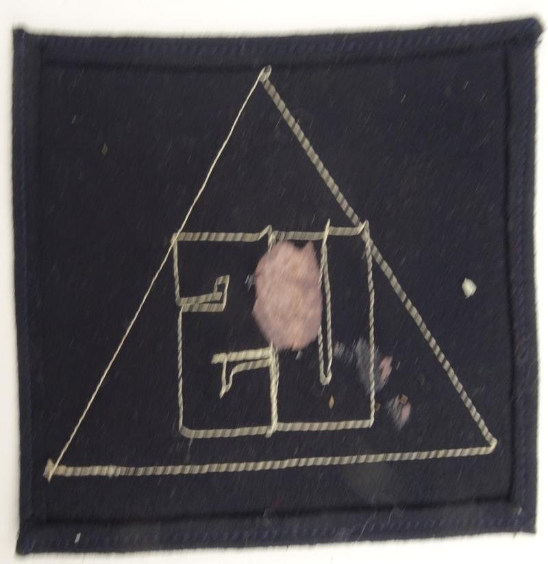 a ww2 us army non combatant patch — image 6