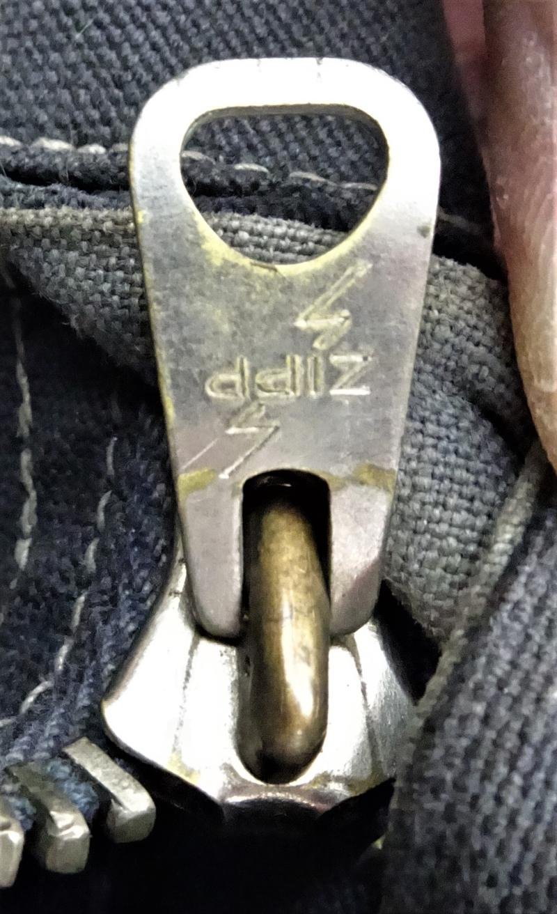 A luftwaffe officer's clothing bag — image 9