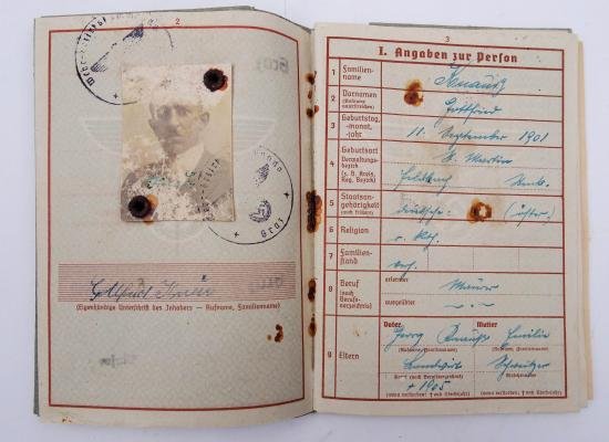 in nice used condition german wehrpas/arbeitsbuch — image 6