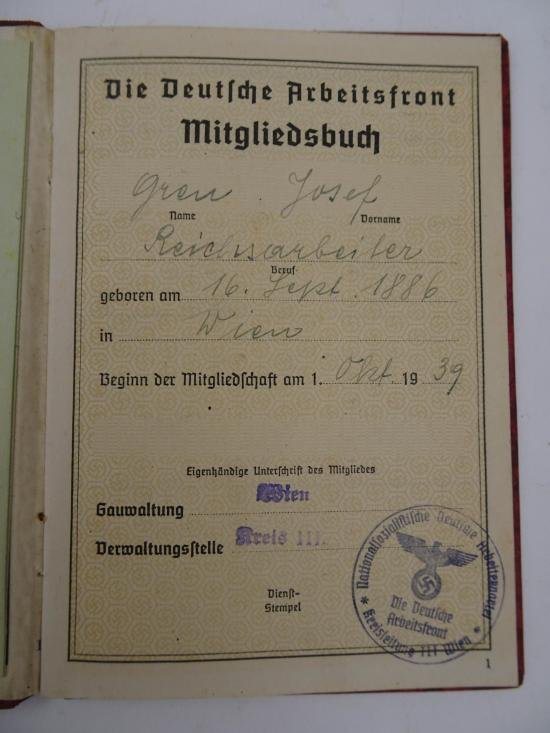 a German WW2 DAF Book (Deutsche Arbeitsfront) — image 5