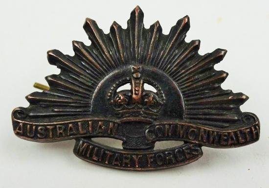 a ww1/ww2 australian general service badge rising sun — image 9