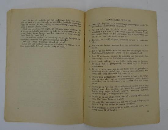 dutch ww2 air protection booklet — image 7
