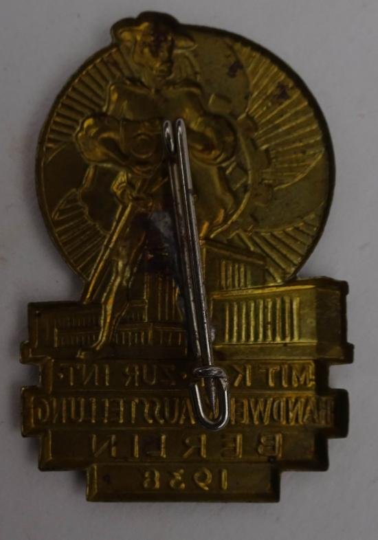 a german VERANSTALTUNGSABZEICHEN — image 6