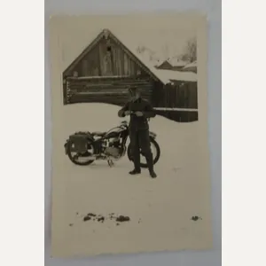 a small german waffen ss picture