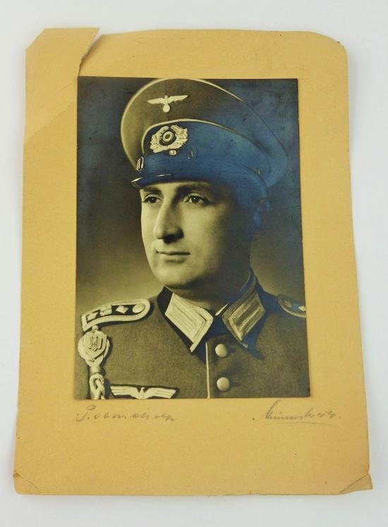 a picture of a German 'hauptfeldwebel ' — image 5