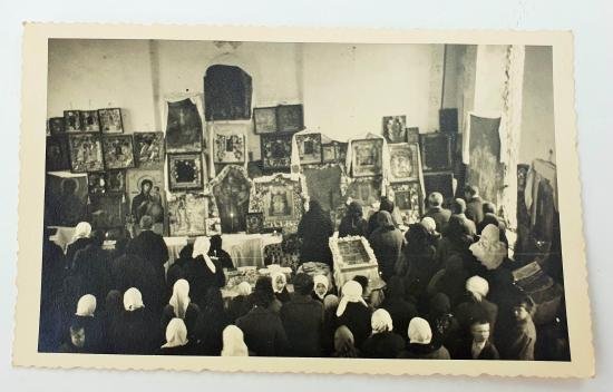 a photo of an indigenous people in beautiful condition — image 3