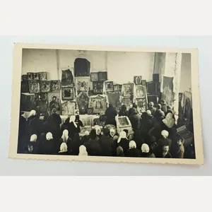 a photo of an indigenous people in beautiful condition