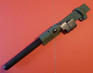 WW2 Lee-Enfield Bayonet No.4 Mark II with Composite Straight Scabbard …