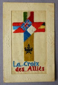 WW1 Silk Postcard - 'La Croix des Alliés'.