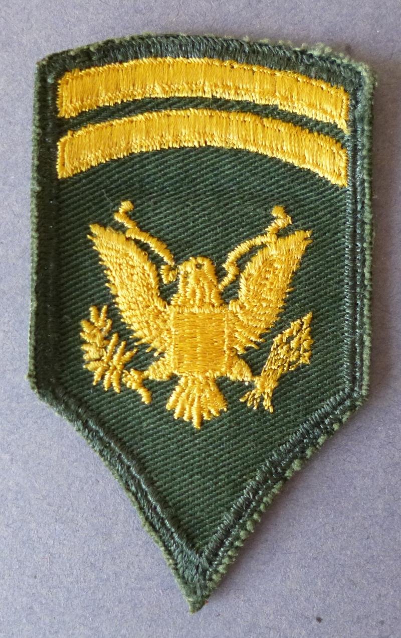 USA : Group of Nine 1957-pattern Army NCO rank-armbadges. — image 3