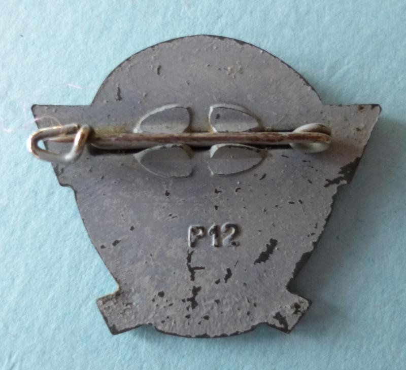 Third Reich :Tag der Deutschen Polizei 1942 Donation-badge. — image 2