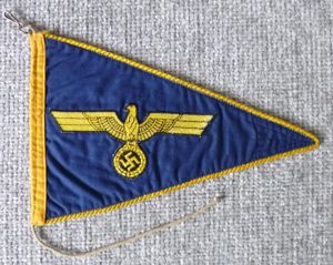 Third Reich : Kriegsmarine Staff-car / Vehicle Pennant.
