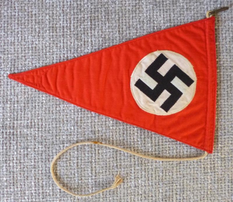 Third Reich : NSDAP Official's Staff-car Pennant. — image 3