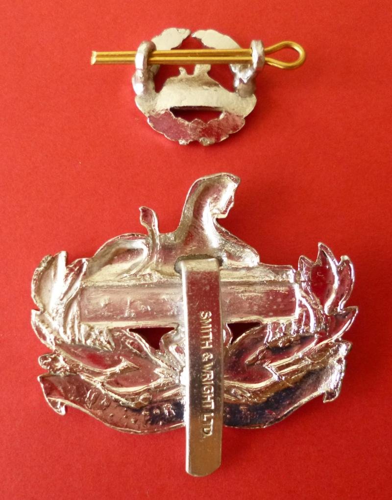 Gloucestershire Regiment Staybrite Cap-badge with Matching Back-badge. — image 2