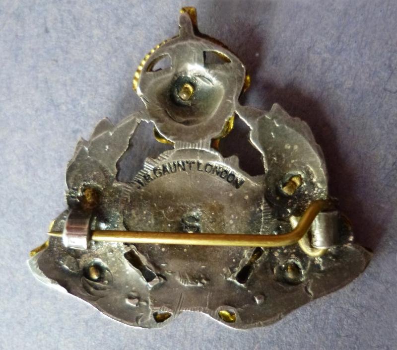 Derbyshire Yeomanry Sweetheart Brooch by J.R.Gaunt of London. — image 2