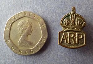 WW2 Air Raid Precautions 'ARP' Member's Lapel-badge.