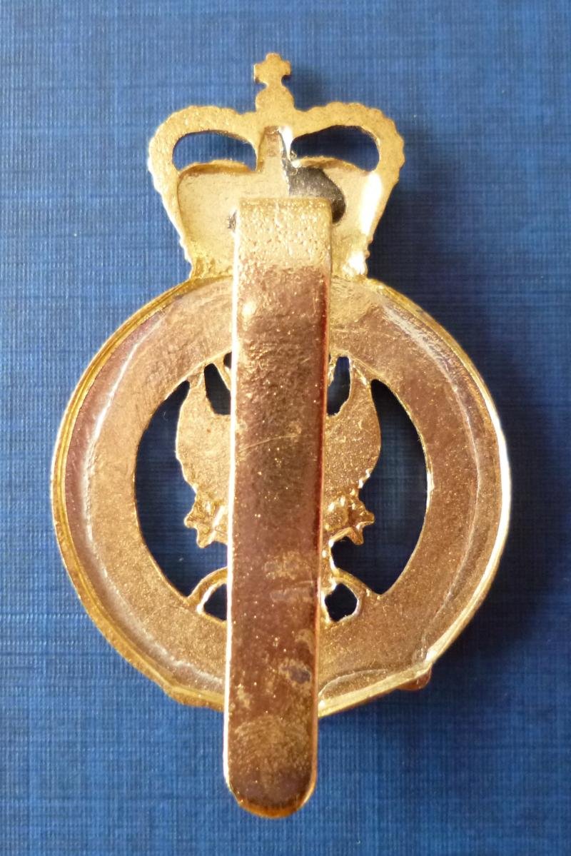 The Queen's Own Mercian Yeomanry Cap-badge. — image 2