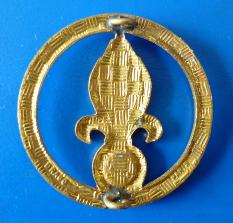France : French Foreign Legion Beret-badge. — image 2