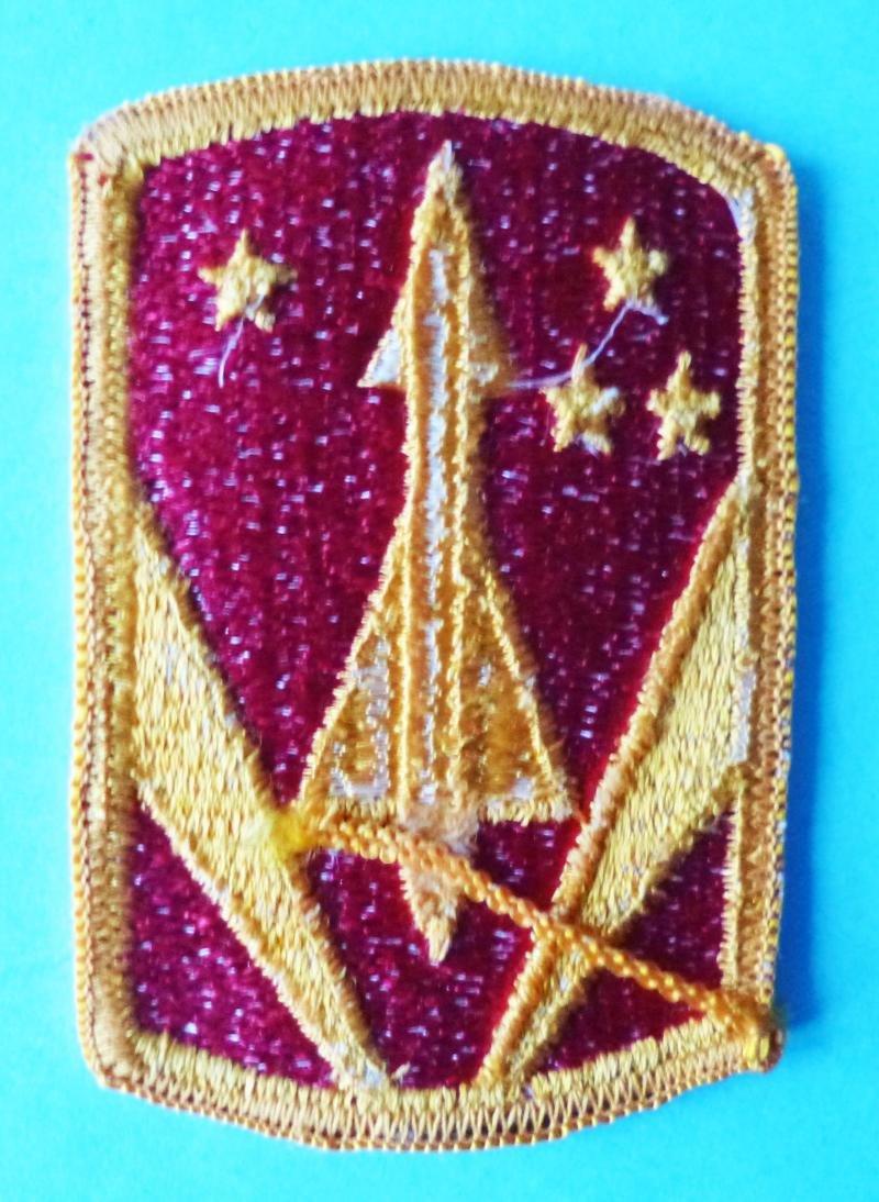 USA : Army 31st Air Defense Artillery Brigade Shoulder-flash. — image 2