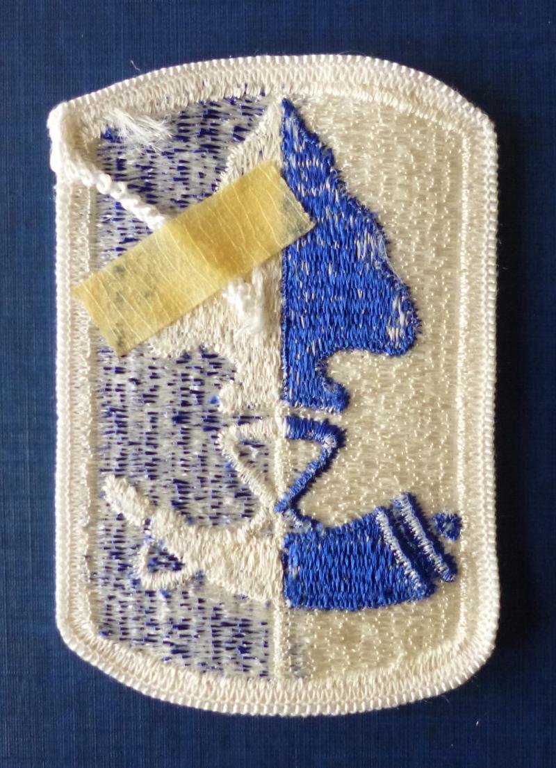 USA : Army 187th Infantry Brigade Shoulder-flash. — image 2