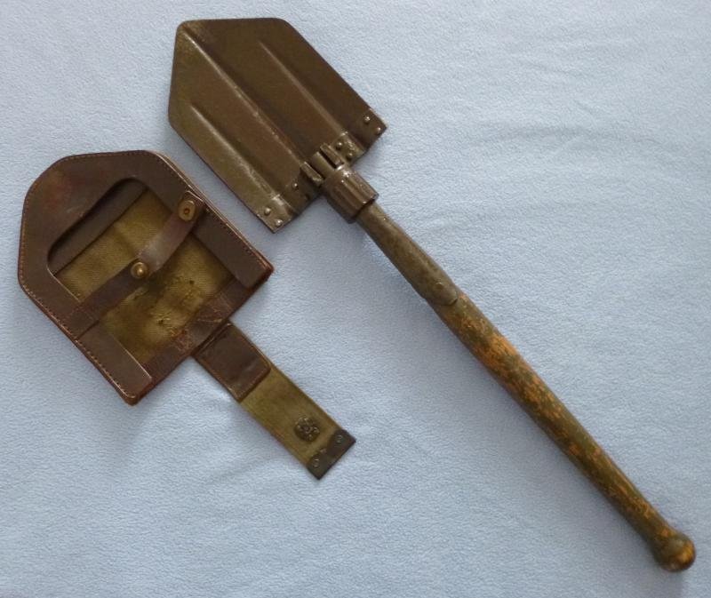 BRD - West German early Bundeswehr Folding Entrenching-tool (Schanzzeug) with Cover. — image 2