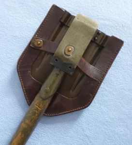 BRD - West German early Bundeswehr Folding Entrenching-tool (Schanzzeug) with …