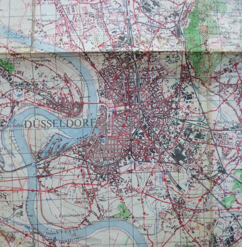 WW2  1944 dated War Office 1:50,000 Map of Düsseldorf area. — image 2