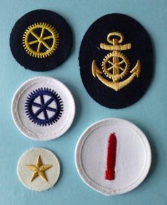 DDR : East German (DDR) Volksmarine Group of Five Cloth …