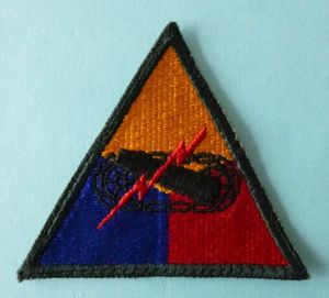 USA : WW2 Army Armoured Centre Shoulder-flash.