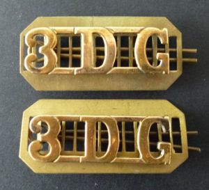 3rd Dragoon Guards Pair of '3 D G' Brass Shoulder-titles.
