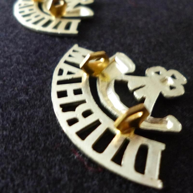 Durham Light Infantry Matched Pair of White-metal 'Durham' / Bugle Shoulder-titles. — image 2